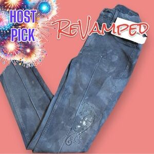 🎉HP🎉Originally NWT White High Rise V-Ankle Skinny Jeans now in grey Size 27